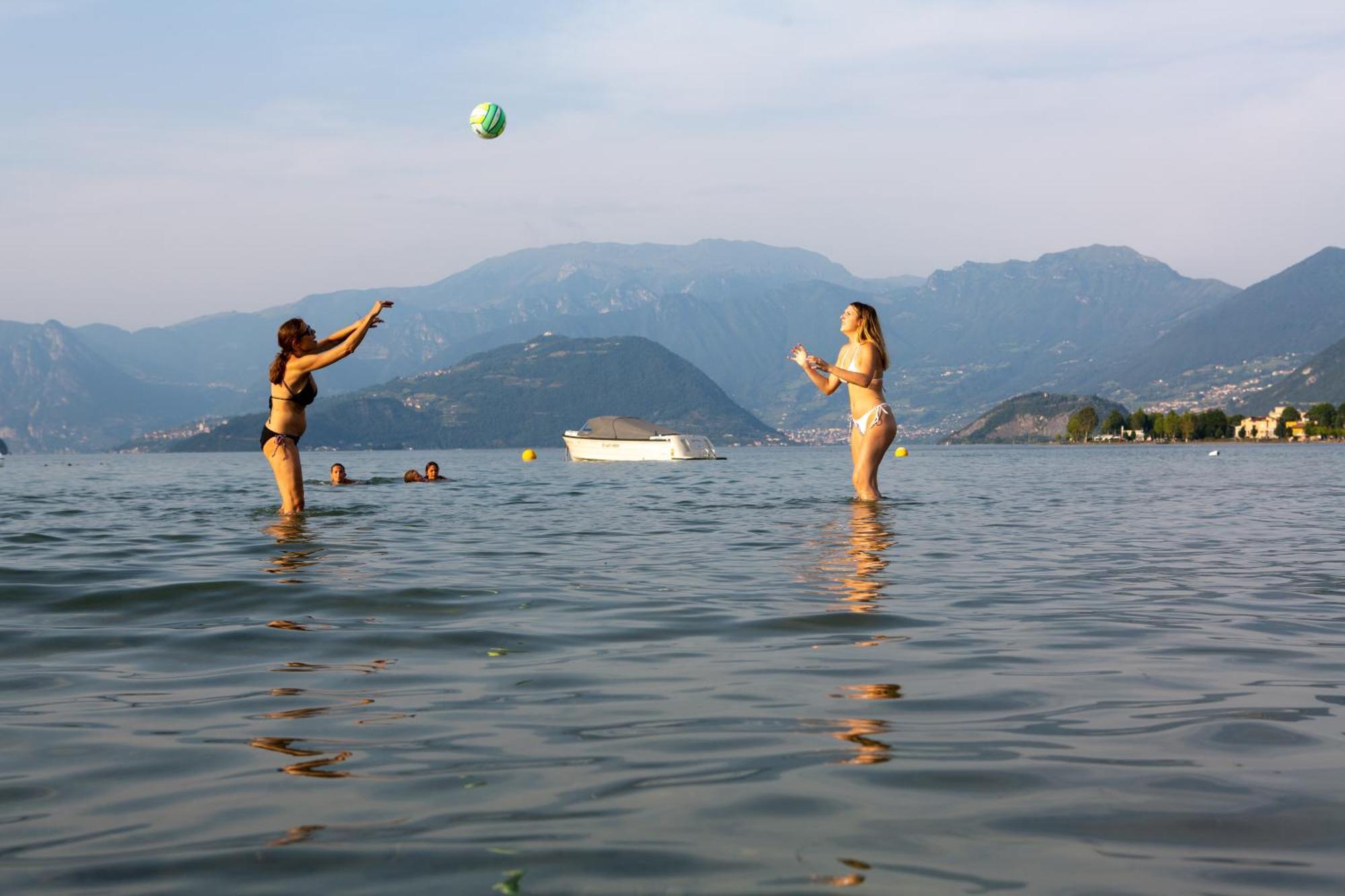 Estivo Premium Deluxe Mobile Homes On Camping Del Sole Village Iseo Exterior foto